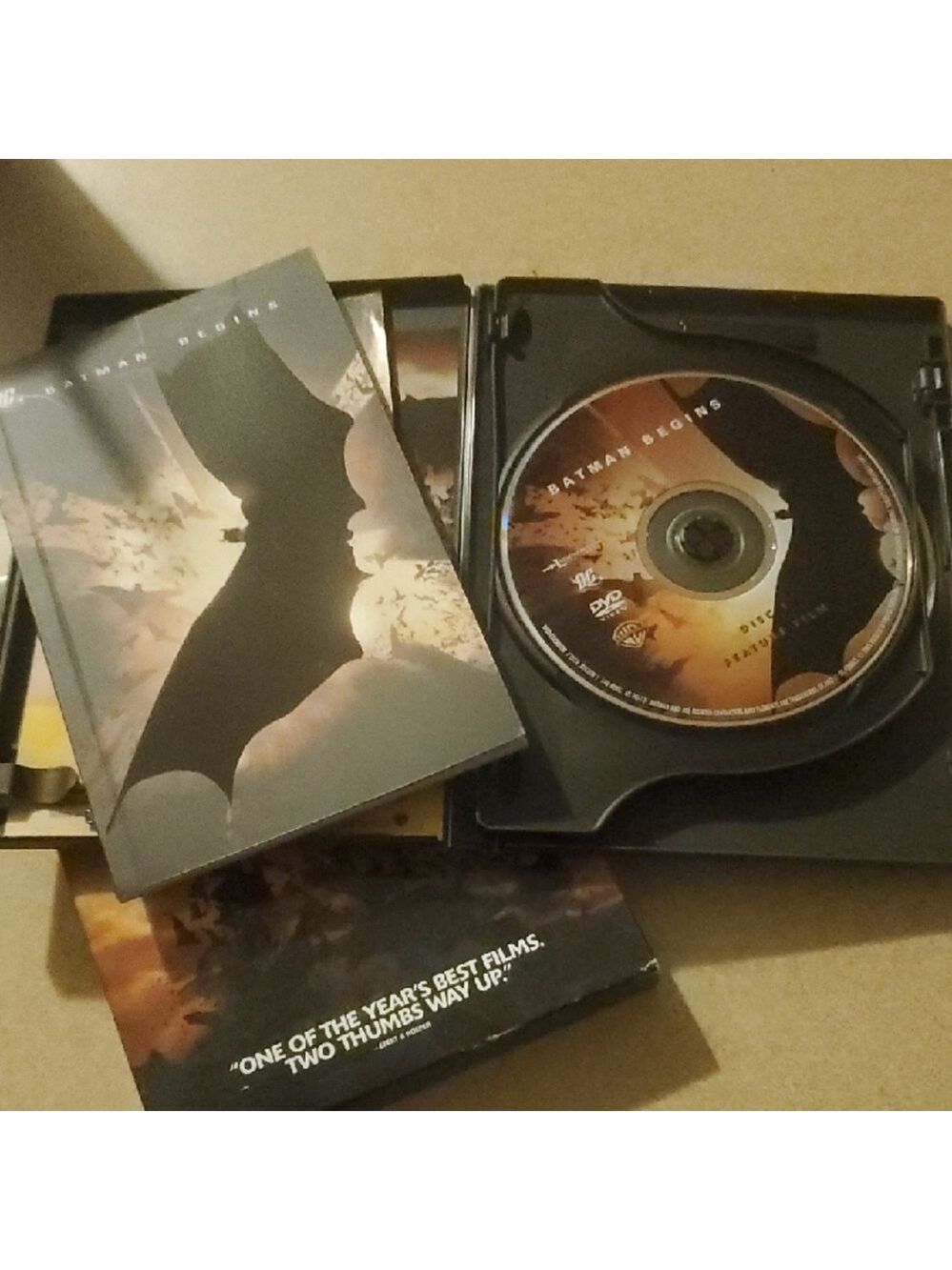 Batman Begins DVD Set 2-disc Set + Comic Book